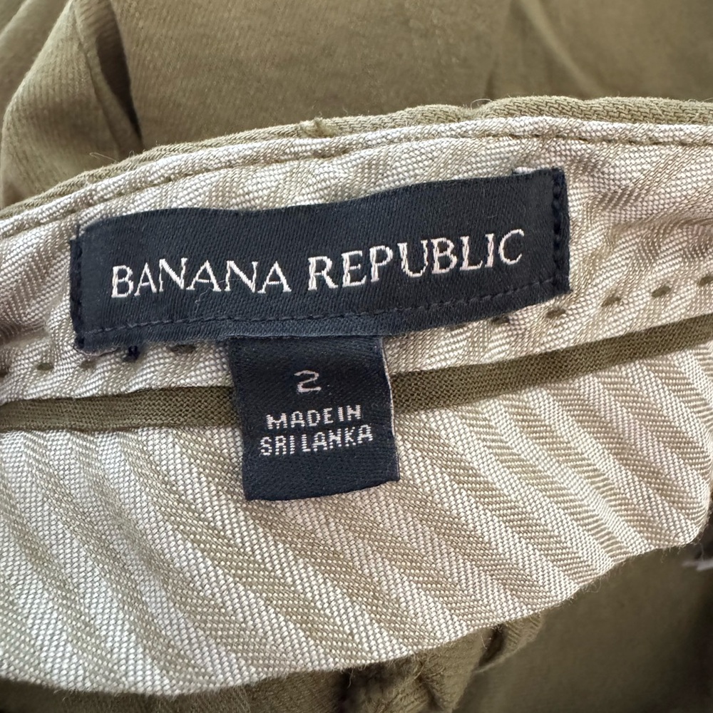 Banana Republic Sloan dress pants in military green